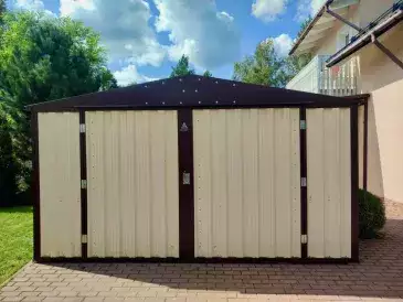 Гараж для мототехники в двойной расцветке в КП Гельвеция, Тульская область Гараж для мототехники в двойной расцветке в КП Гельвеция, Тульская область