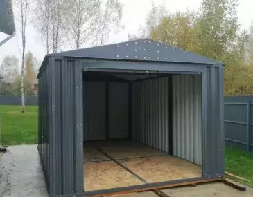 Гараж для газонокосилки и квадроцикла в графитовом цвете в дер. Соснино, Волоколамский г.о., МО