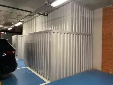 Нестандартный контейнер для хранения вещей с элементами разных моделей в паркинг, г. Москва